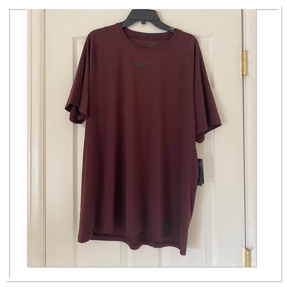 Nike Men’s Pro Dri-Fit Fitted Shirt - Picture 3 of 3